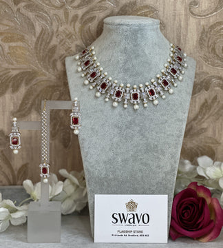 Ruby Gold Paris Set image 0