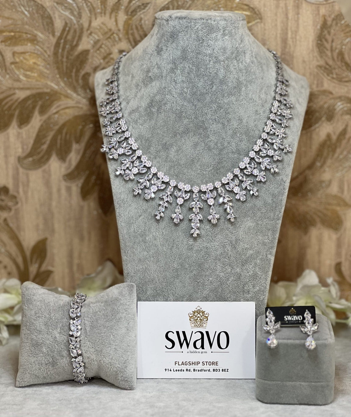 Opulence Tulip Set image 0