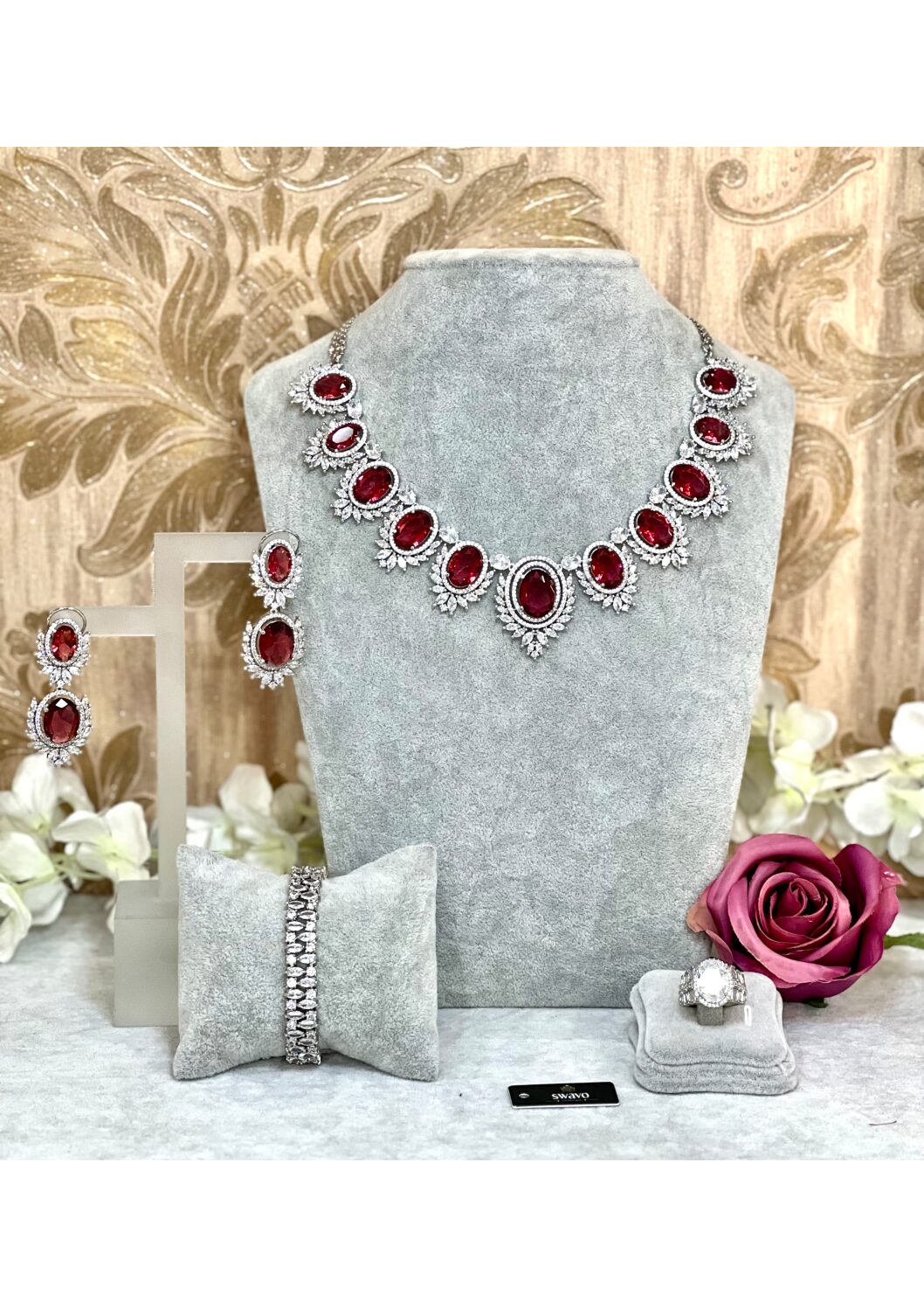 Amore Cabochon Necklace Set image 3