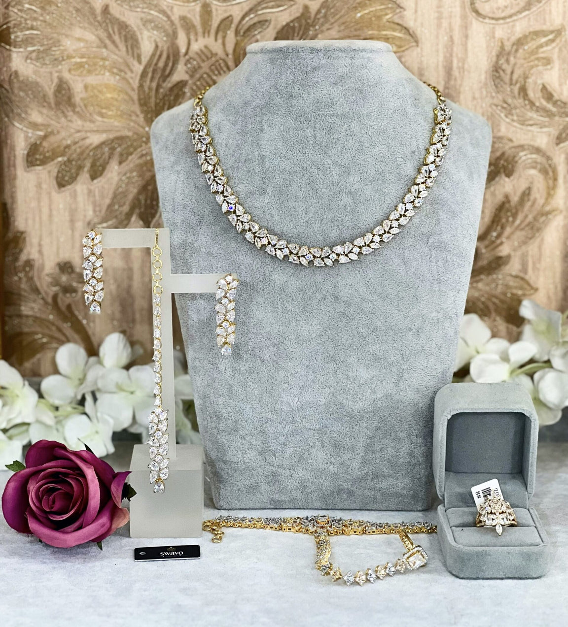 Natalie 3 Piece Set Gold image 0