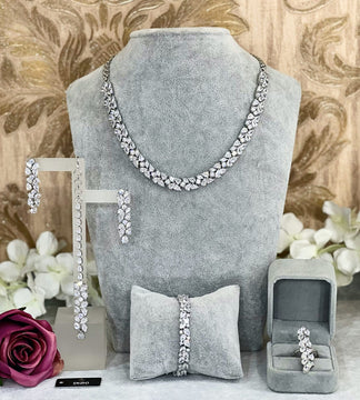 Natalie 3 Piece Set Silver image 0