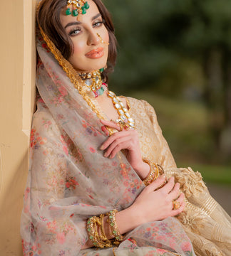 Rosetta Multi Valandi Kundan Set image 1