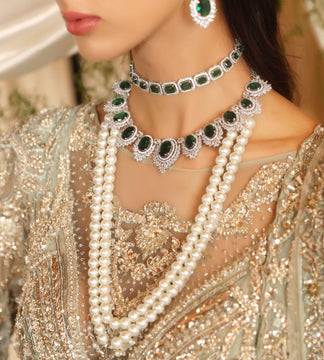 Amore Cabochon Necklace Set image 0