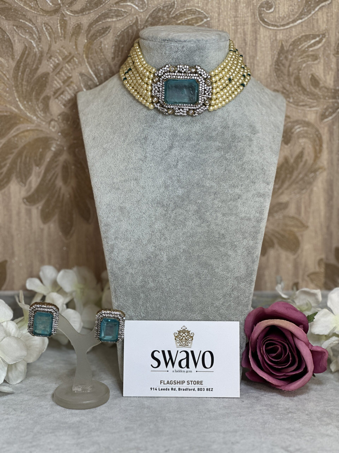 Elegant pearl choker Set image 2