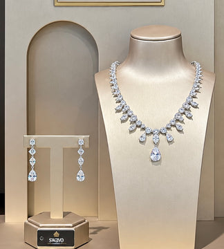 Marquise Necklace Set