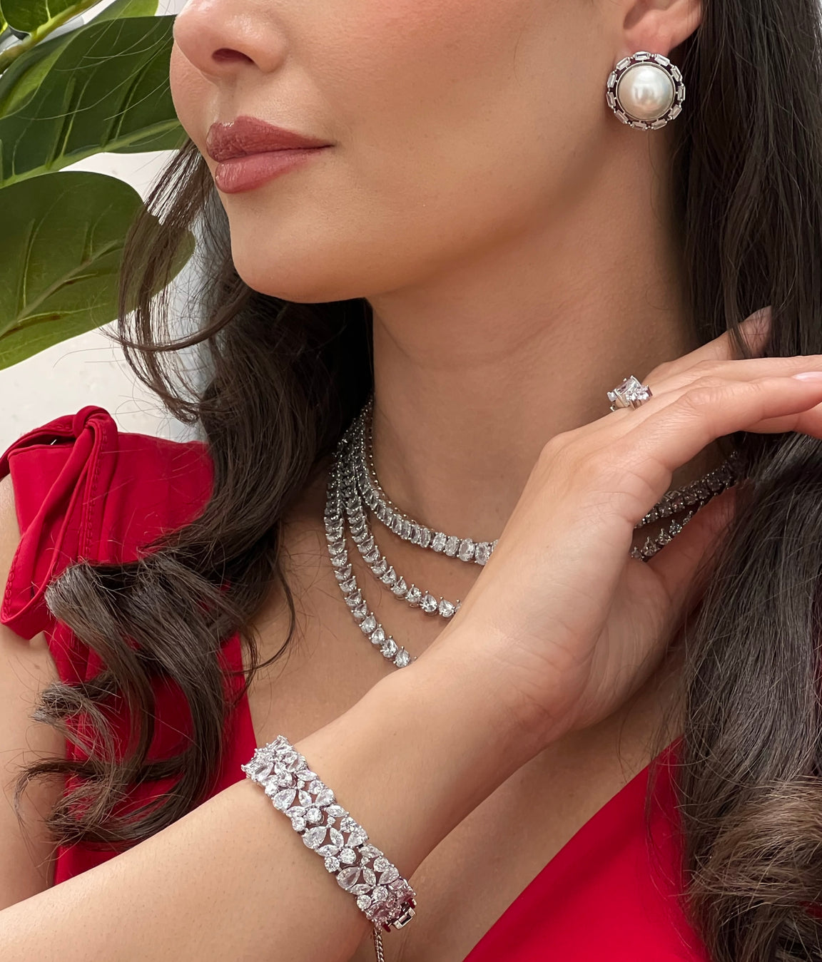 Marylin Pearl & Crystal Studs