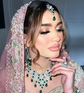 VEERA Emerald Silver Set