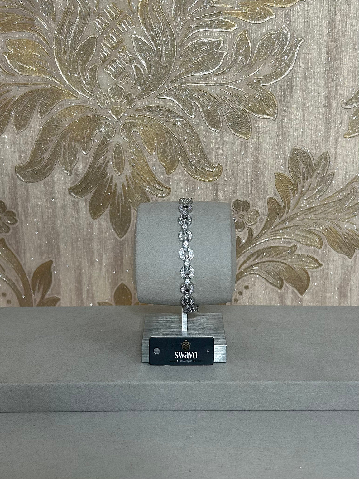 Cubic Zirconia Circle Design Bracelet