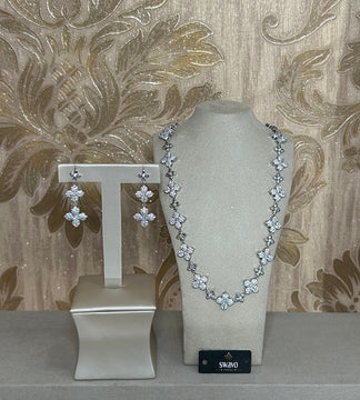 Cubic Zirconia Clover Design Set