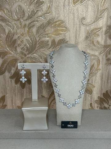 Cubic Zirconia Clover Design Set