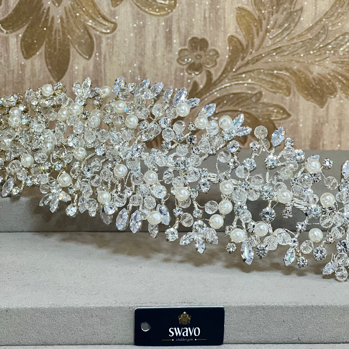 Pearl & Crystal Hair Vine