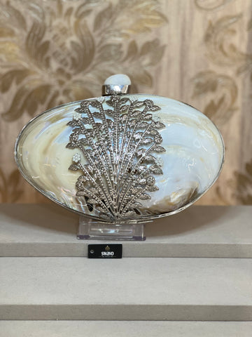 Ariel Pearl Metal Clutch Bag