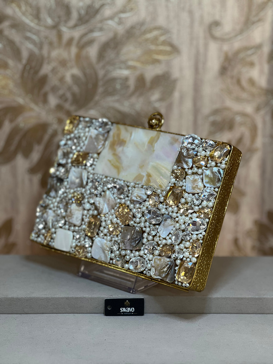 Elizabeth Pearl Gold Clutch Bag