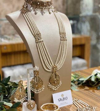 Signature Ari Maria Bridal image 0