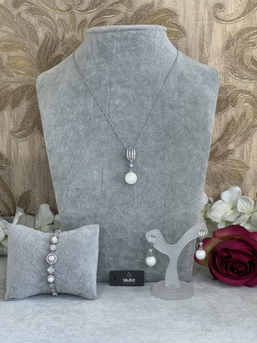 Pearl Microwave  Pendant Set image 0