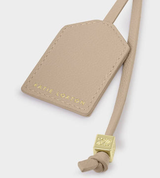 Katie Loxton Sentiment Keyring in Amazing Mum Light Taupe