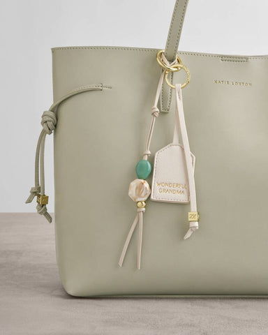 Katie Loxton Sentiment Keyring in Wonderful Grandma Off White